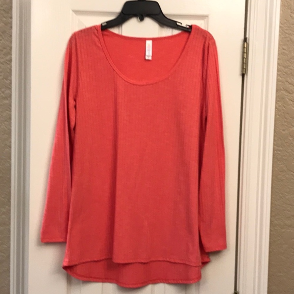 LuLaRoe Lynnae salmon pink, gently used